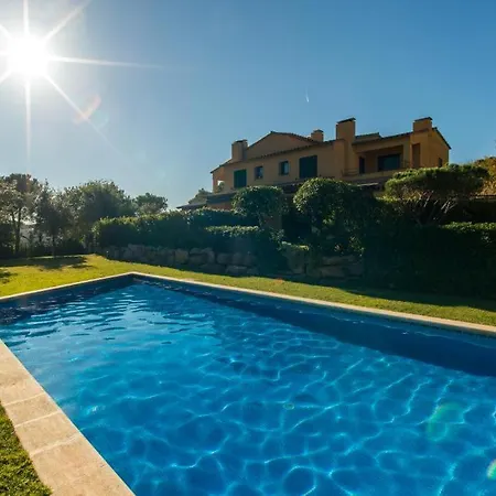 Sleeps 8 Pool Llafranc