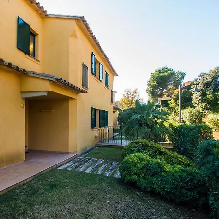 Sleeps 8 Pool * Llafranc